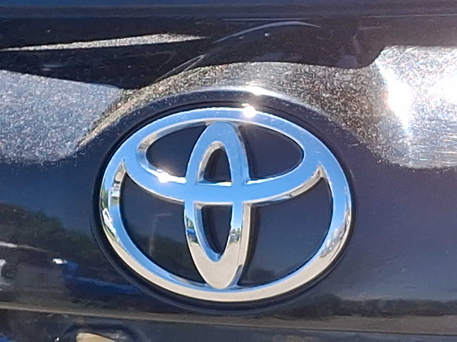 Thumbnail: 2015 Toyota RAV4 - 30