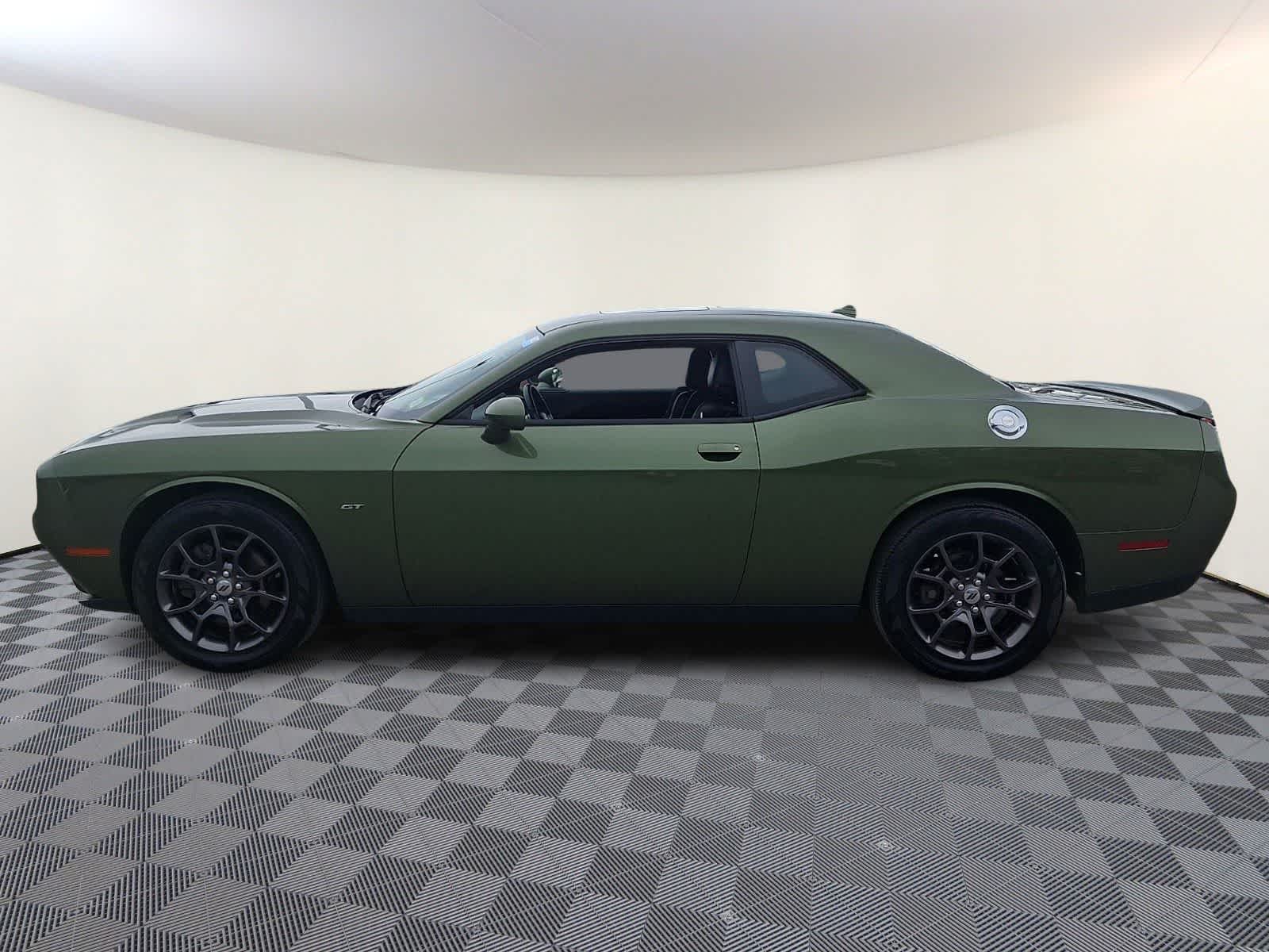 Thumbnail: 2018 Dodge Challenger - 8