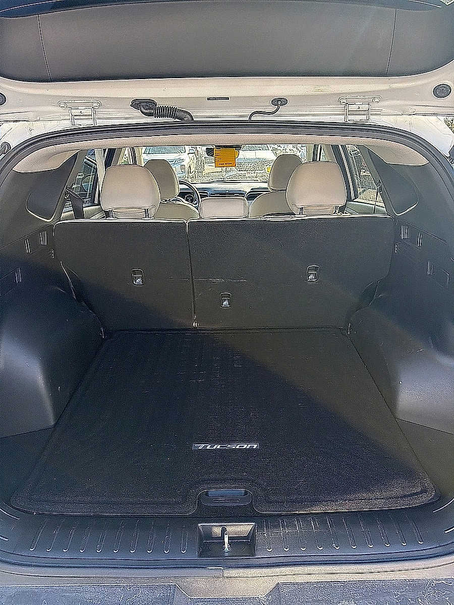 Thumbnail: 2023 Hyundai Tucson - 23