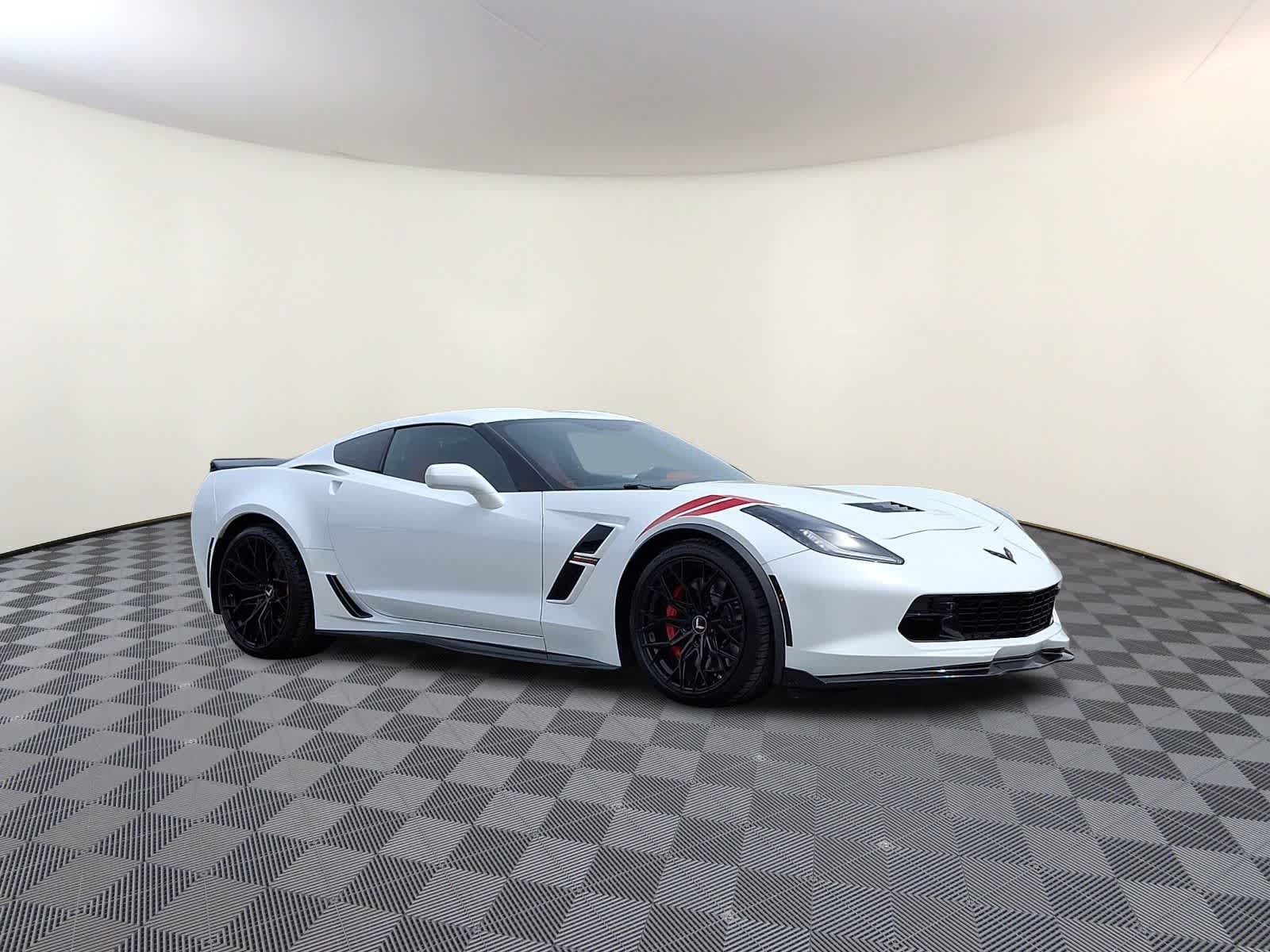 Thumbnail: 2019 Chevrolet Corvette - 4