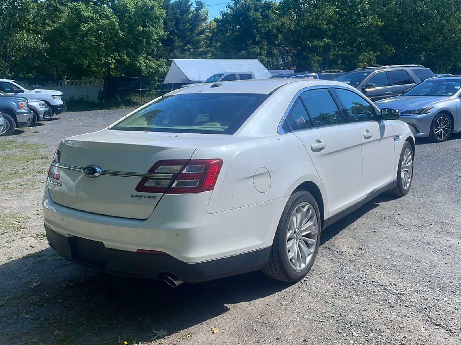 Thumbnail: 2014 Ford Taurus - 7