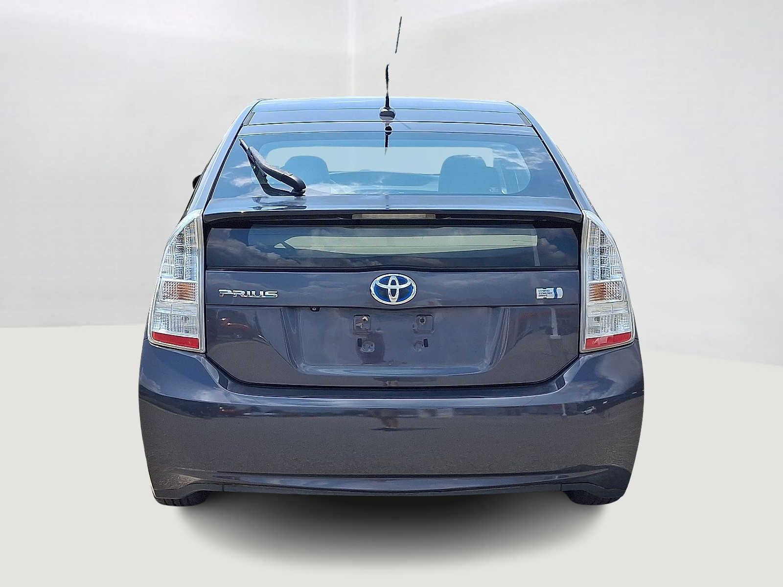 Thumbnail: 2011 Toyota Prius - 7