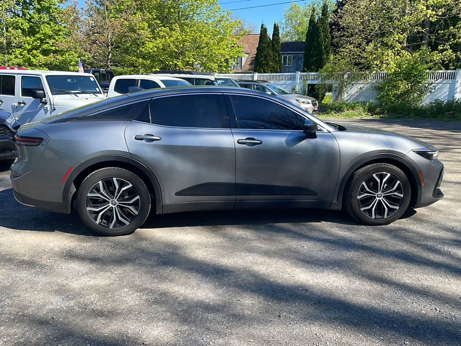 Thumbnail: 2023 Toyota Crown - 10