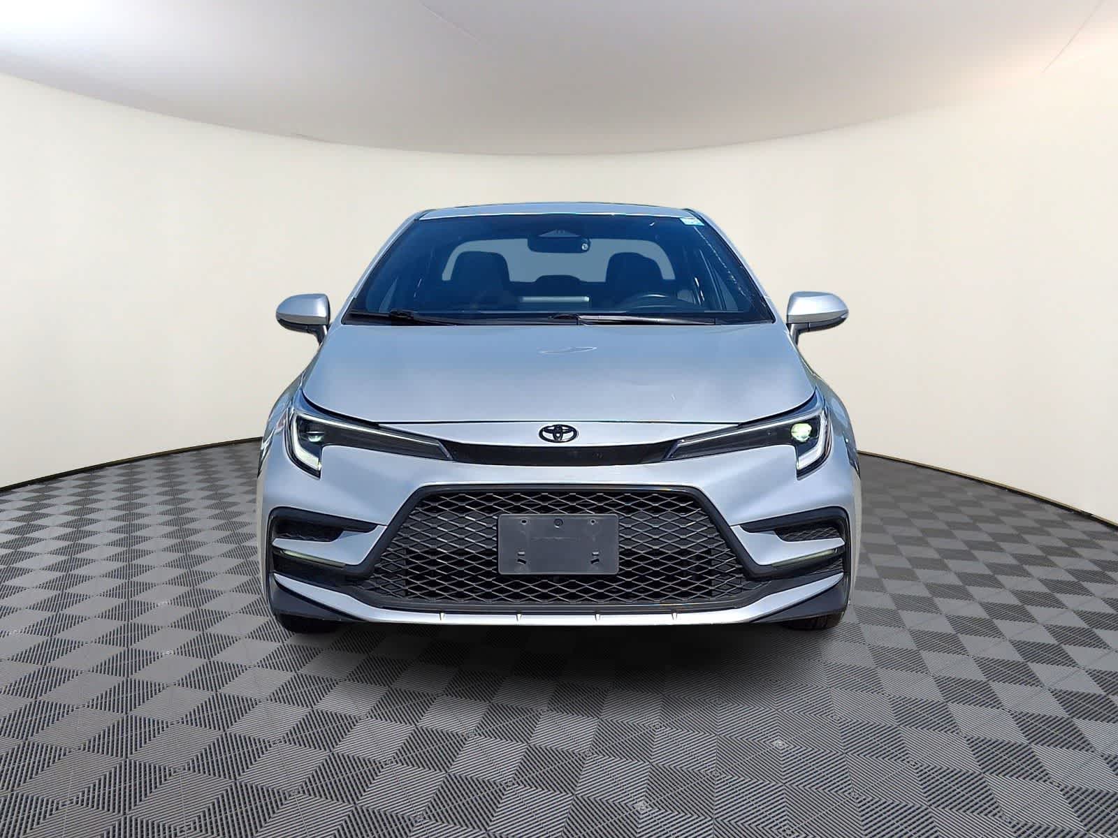 Thumbnail: 2024 Toyota Corolla - 3