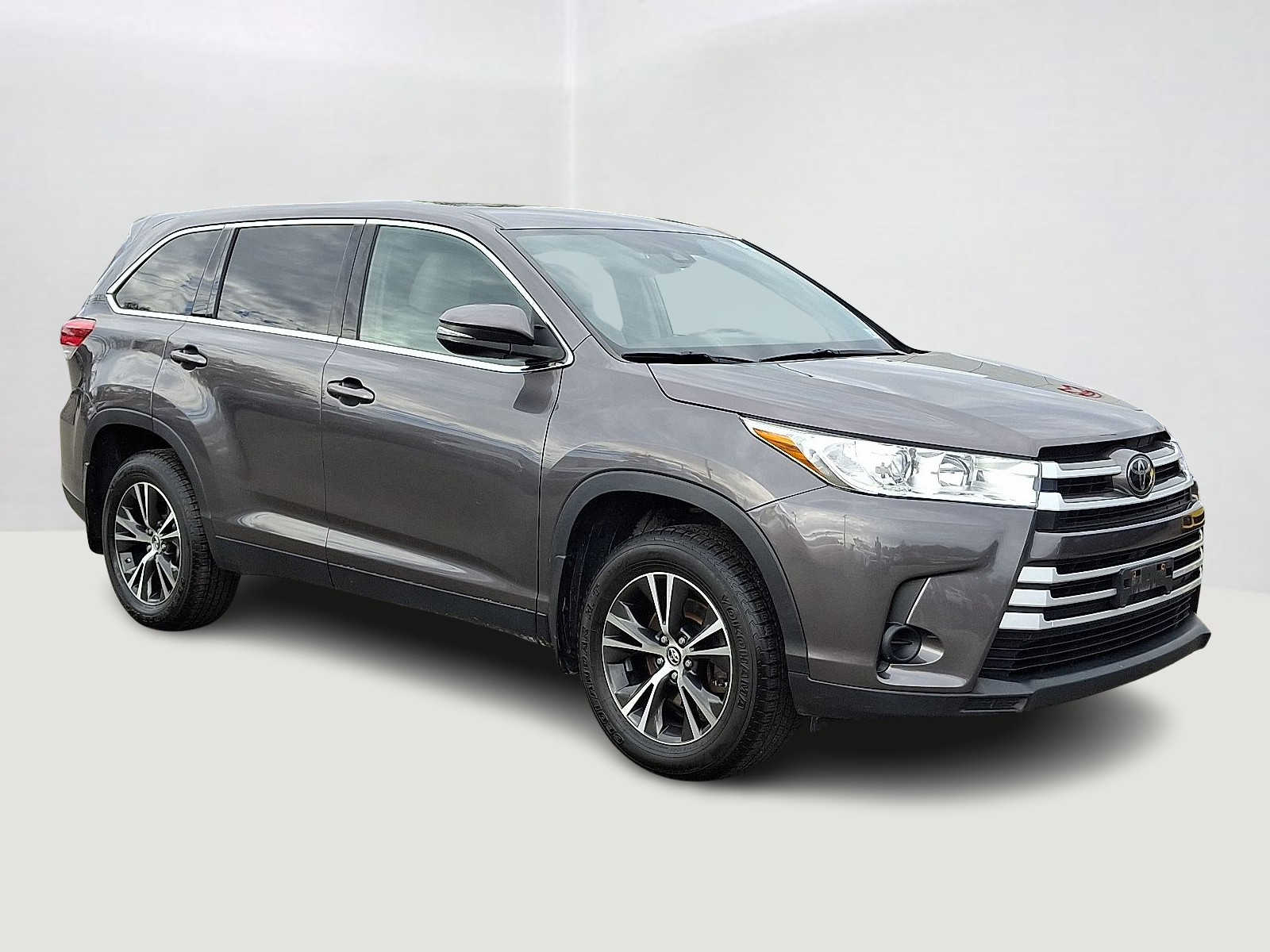 Thumbnail: 2019 Toyota Highlander - 5