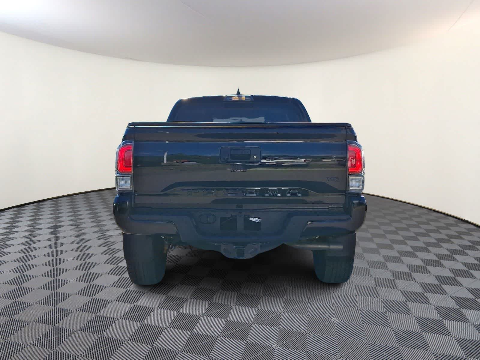 Thumbnail: 2023 Toyota Tacoma - 7