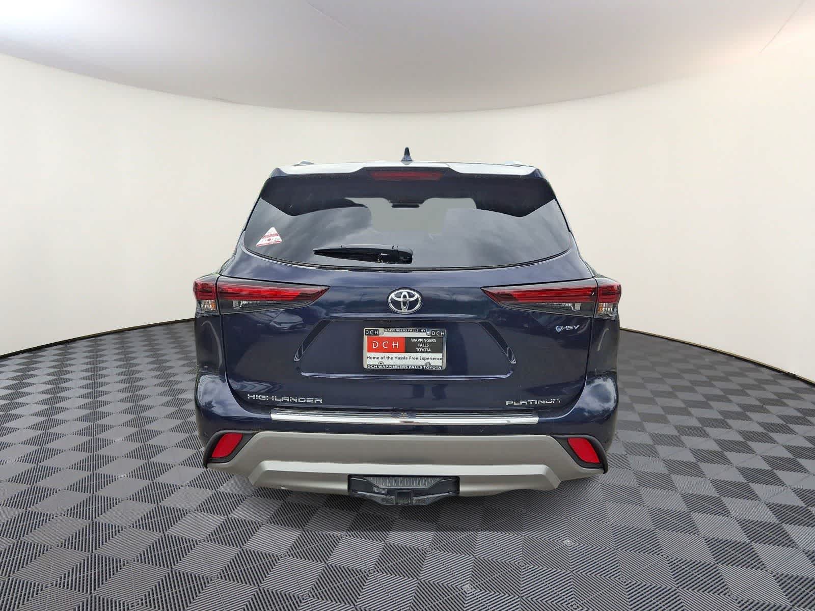 Thumbnail: 2026 Toyota Highlander - 5