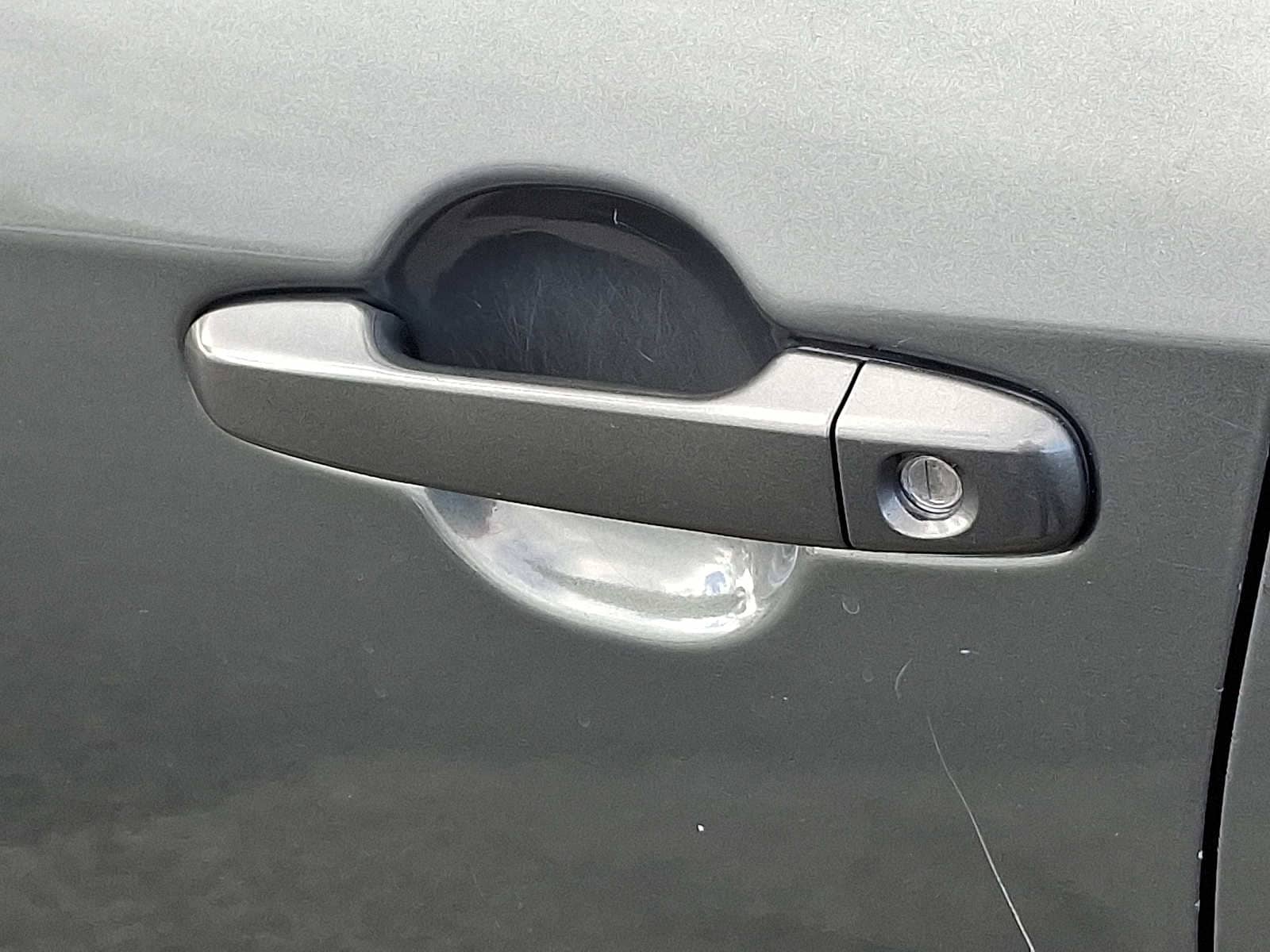 Thumbnail: 2013 Toyota Camry - 32