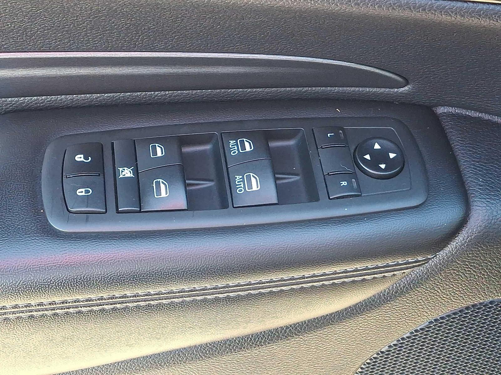 Thumbnail: 2021 Dodge Durango - 20