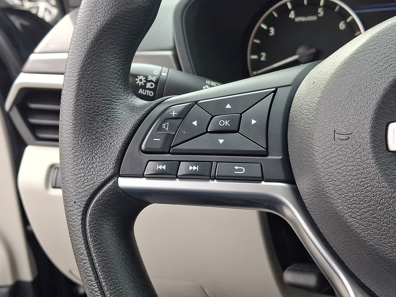 Thumbnail: 2024 Nissan Altima - 21