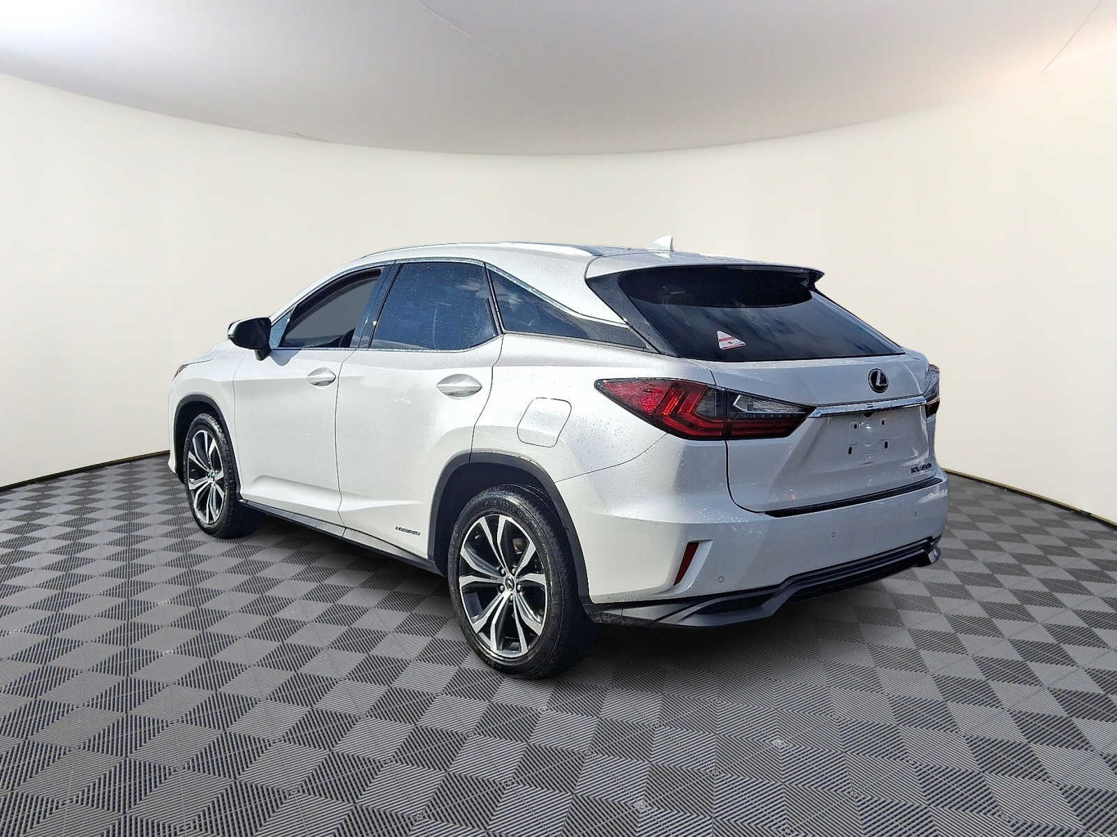 Thumbnail: 2019 Lexus RX - 7