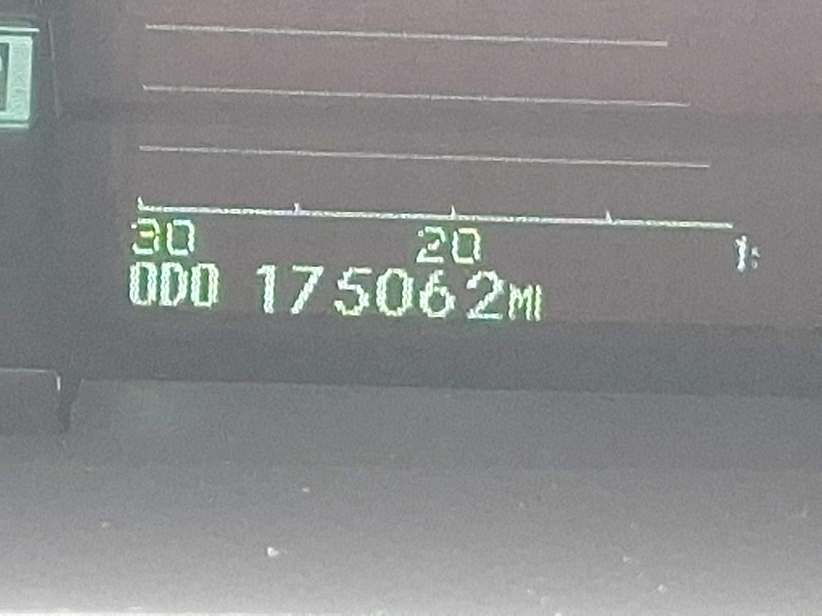 Thumbnail: 2011 Toyota Prius - 17