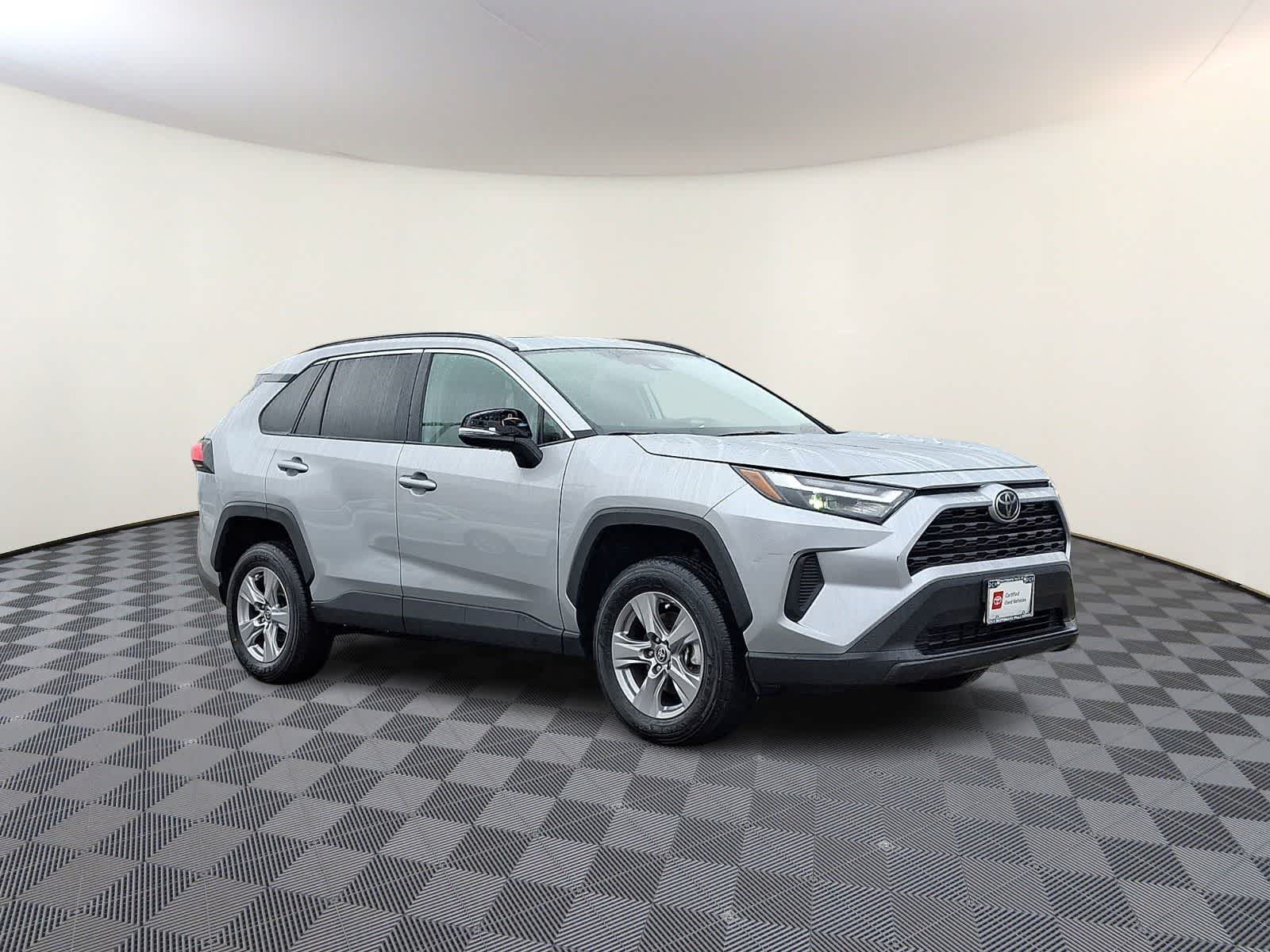 Thumbnail: 2025 Toyota RAV4 - 5