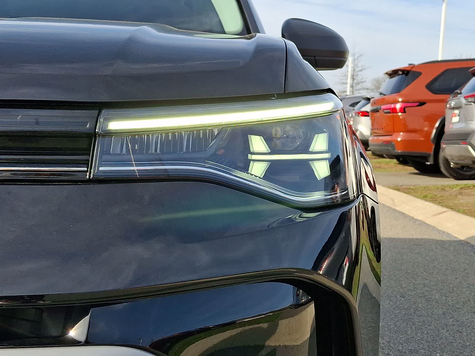 Thumbnail: 2025 Volkswagen Taos - 9