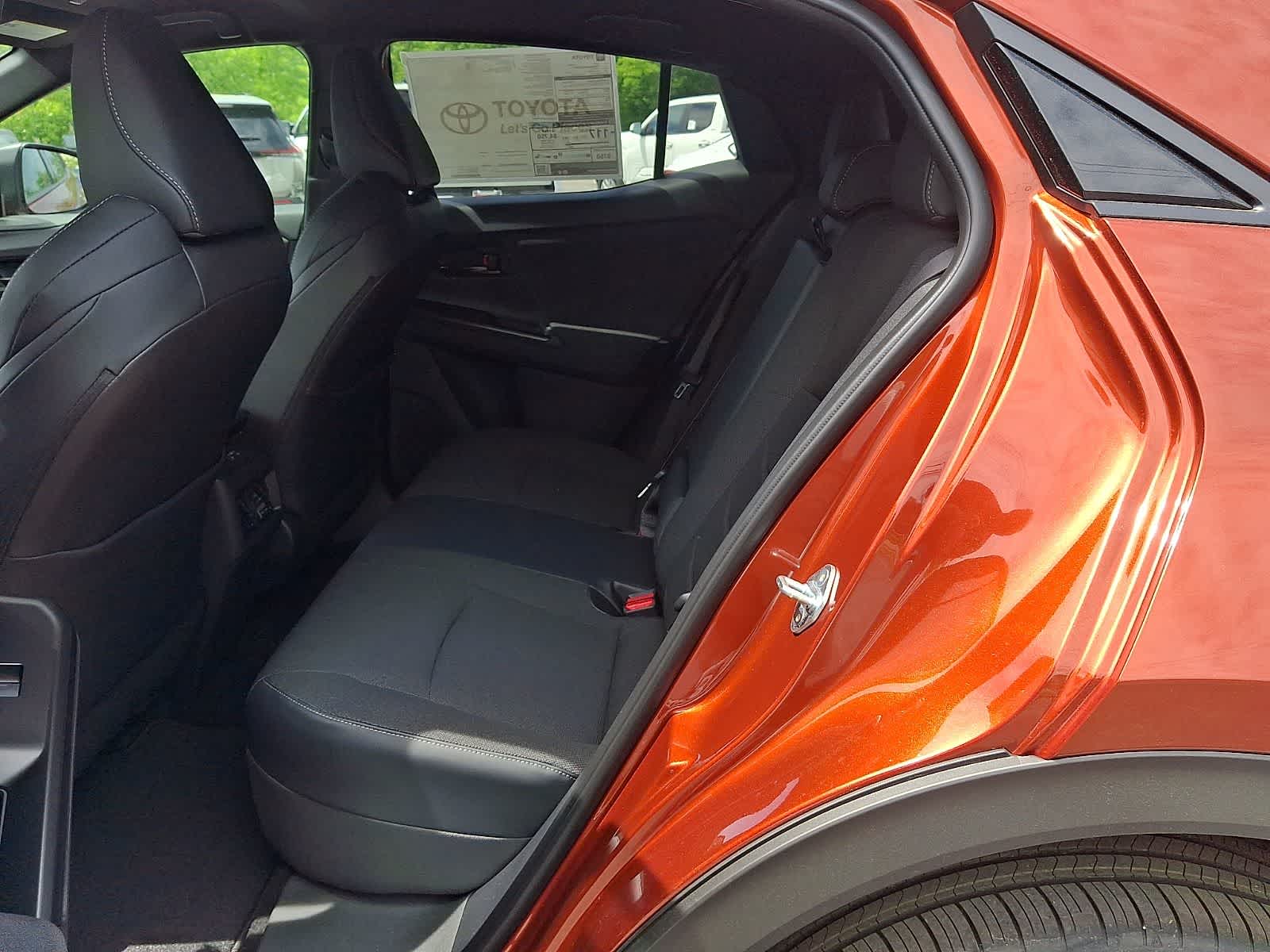 Thumbnail: 2026 Toyota C-HR - 8