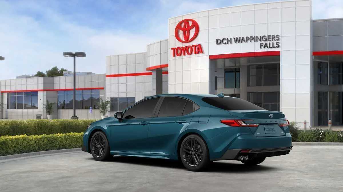 Thumbnail: 2026 Toyota Camry - 8