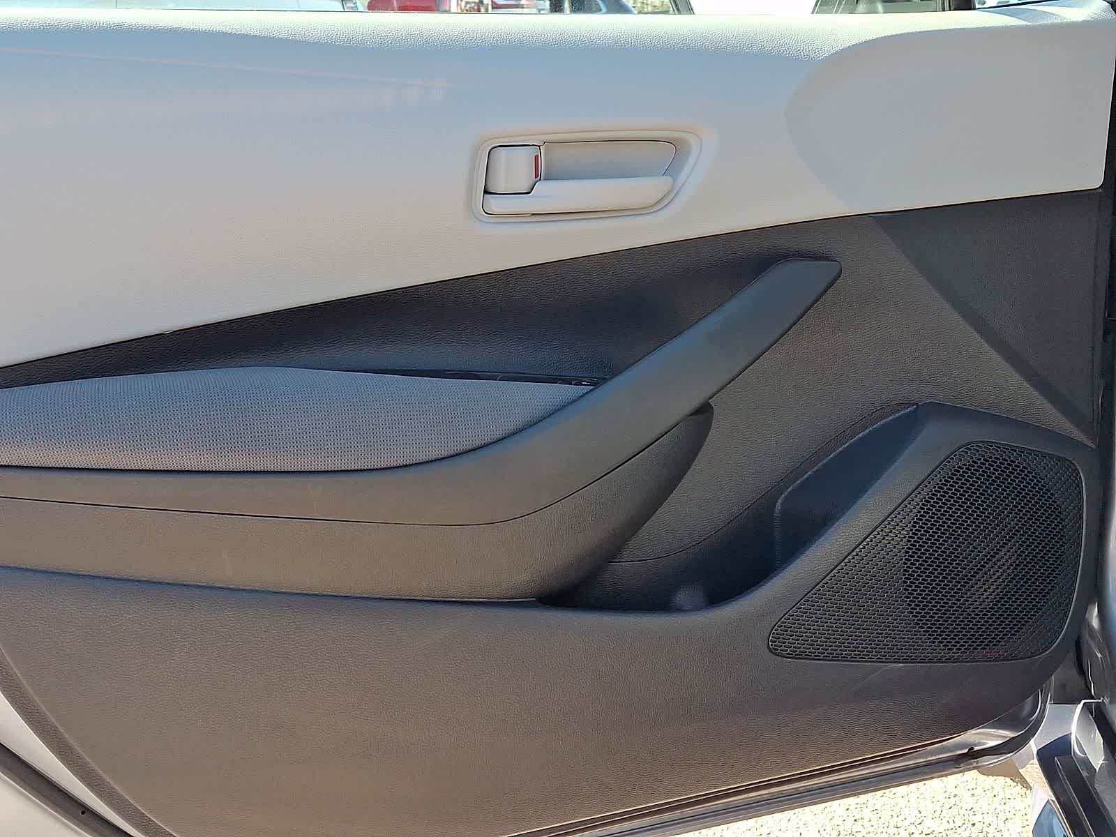 Thumbnail: 2025 Toyota Corolla - 14