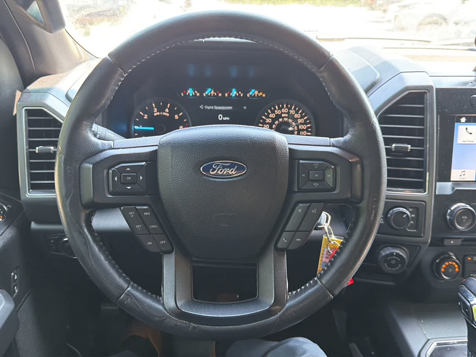 Thumbnail: 2017 Ford F-150 - 10