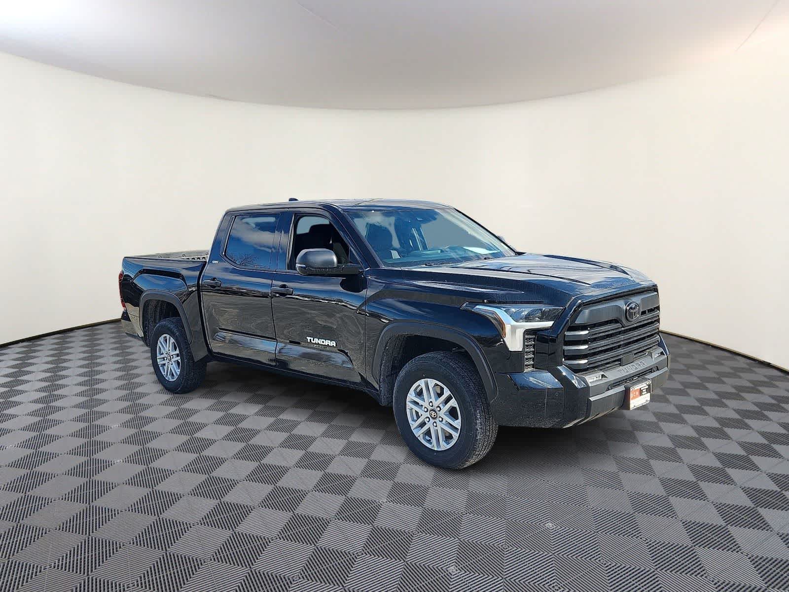 Thumbnail: 2026 Toyota Tundra - 3