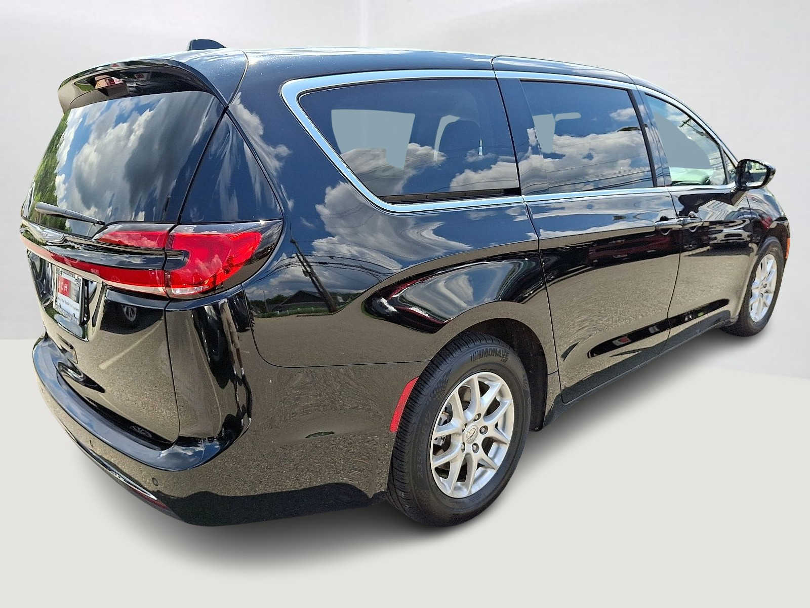 Thumbnail: 2024 Chrysler Pacifica - 5