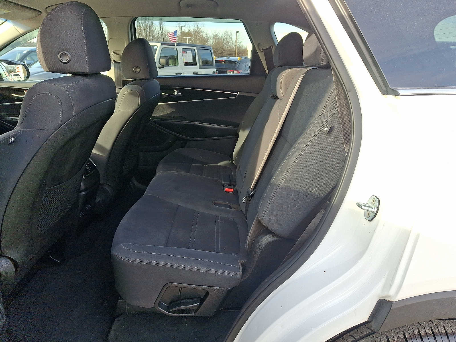 Thumbnail: 2019 Kia Sorento - 11