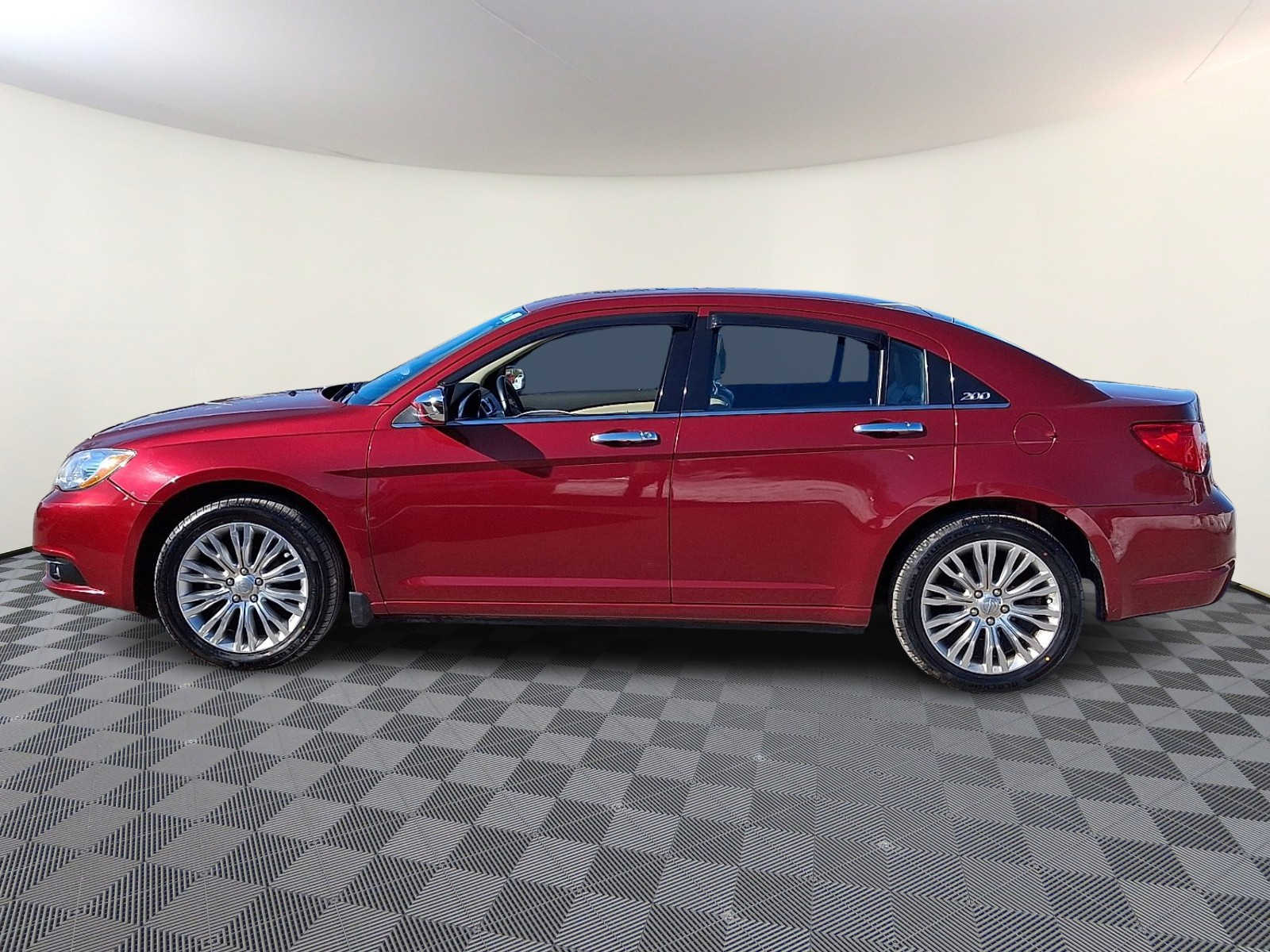 Thumbnail: 2012 Chrysler 200 - 8