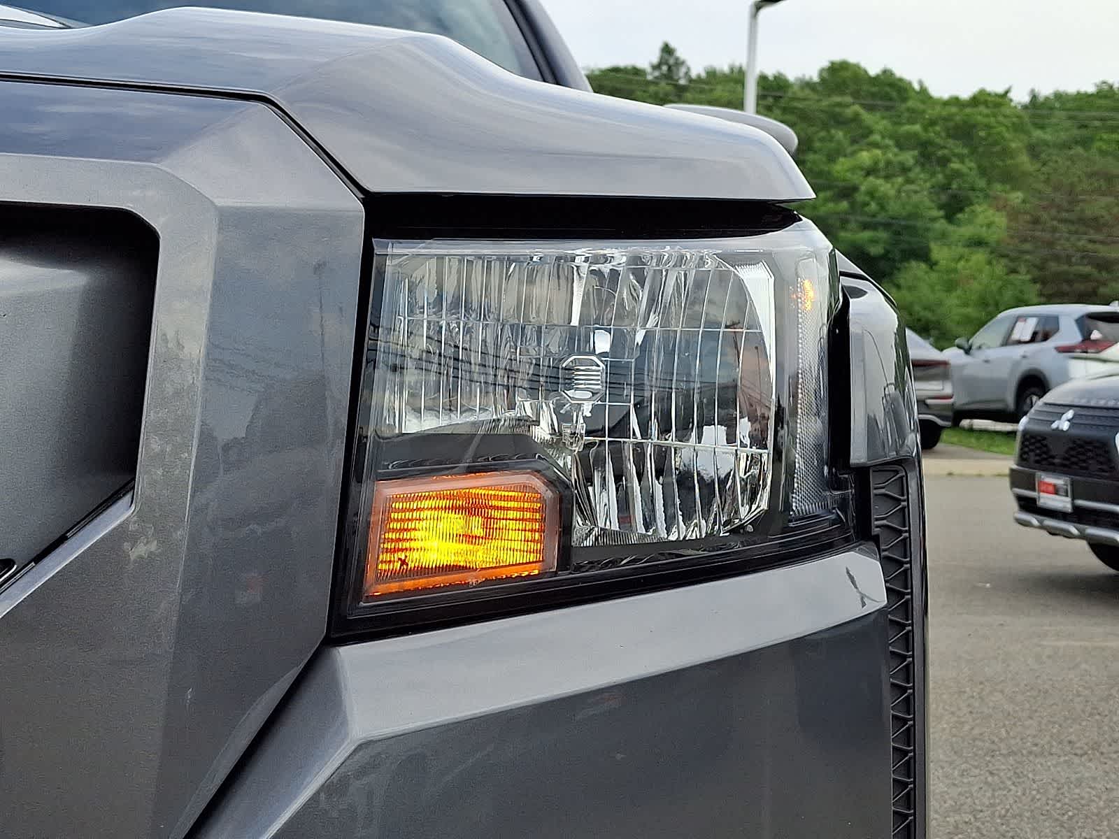 Thumbnail: 2024 Nissan Frontier - 10