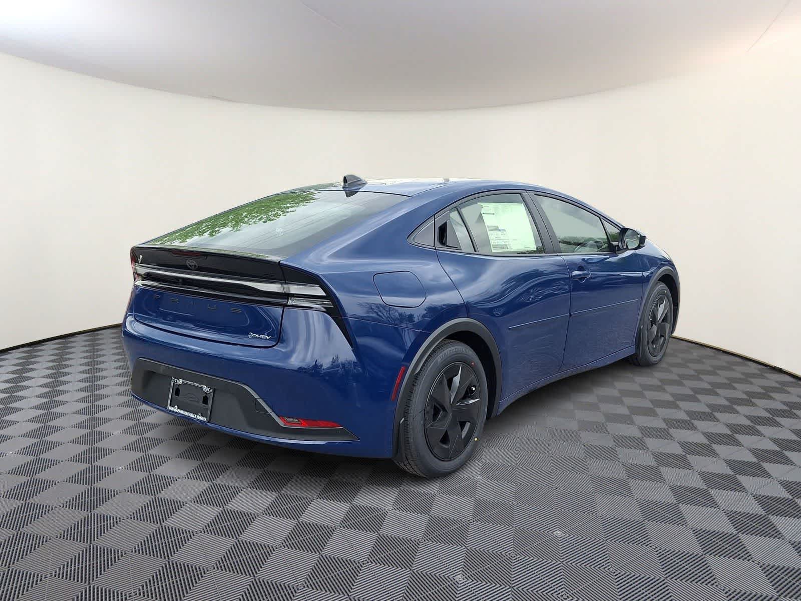 Thumbnail: 2026 Toyota Prius - 4