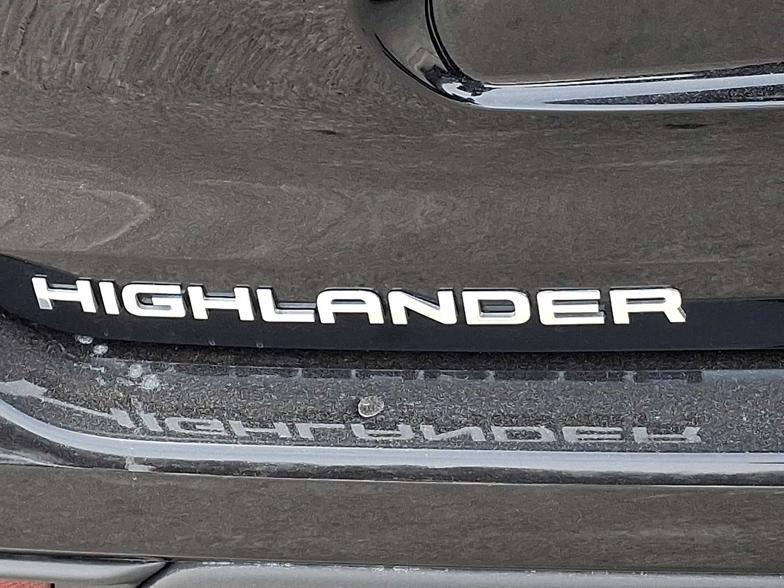 Thumbnail: 2023 Toyota Highlander - 35