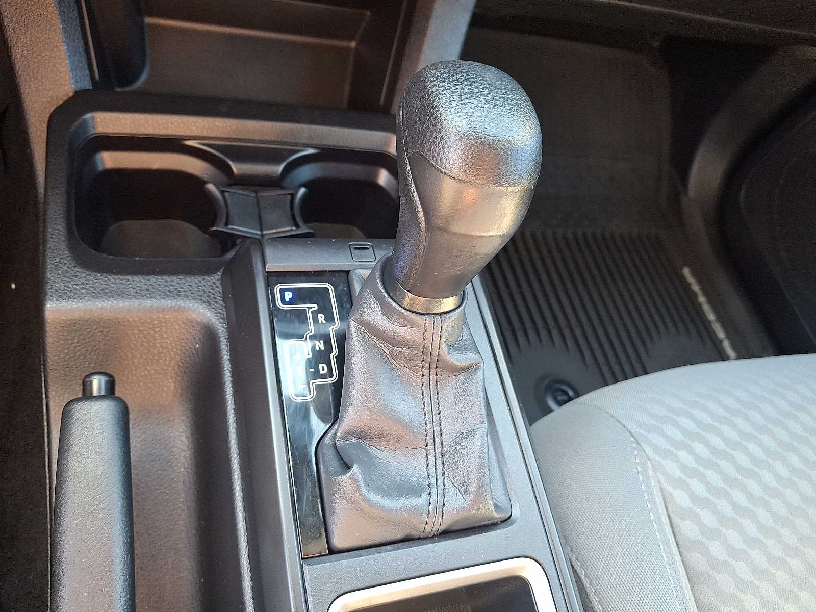 Thumbnail: 2022 Toyota Tacoma - 14