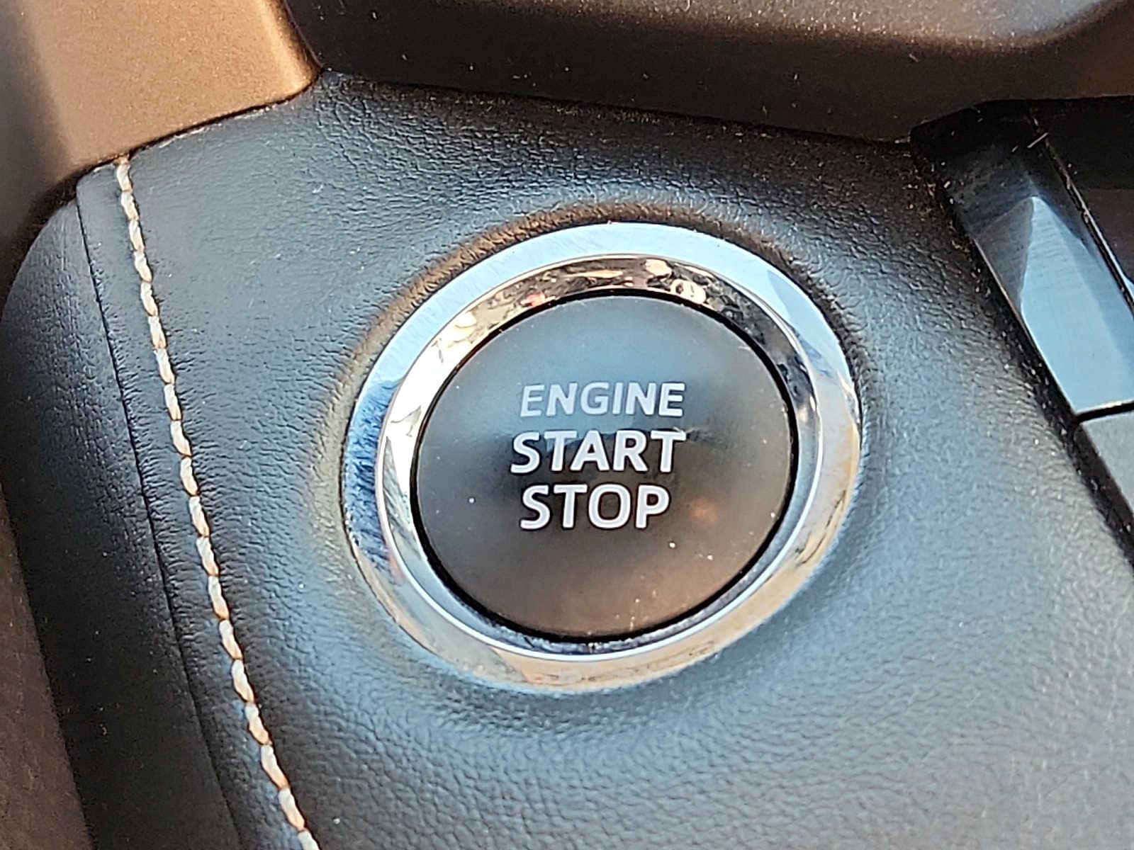 Thumbnail: 2017 Toyota RAV4 - 26