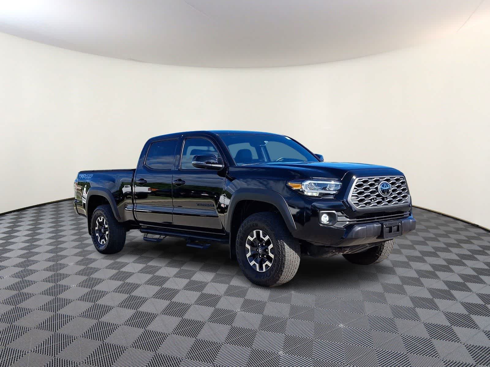 Thumbnail: 2023 Toyota Tacoma - 5