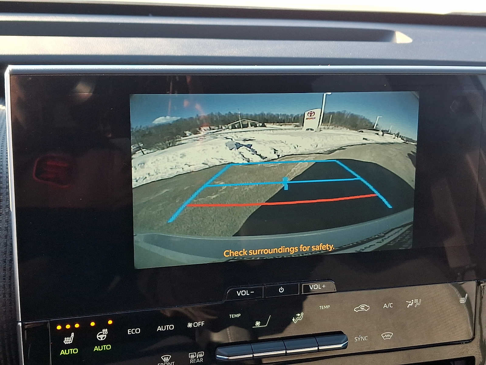 Thumbnail: 2025 Toyota bZ4X - 21