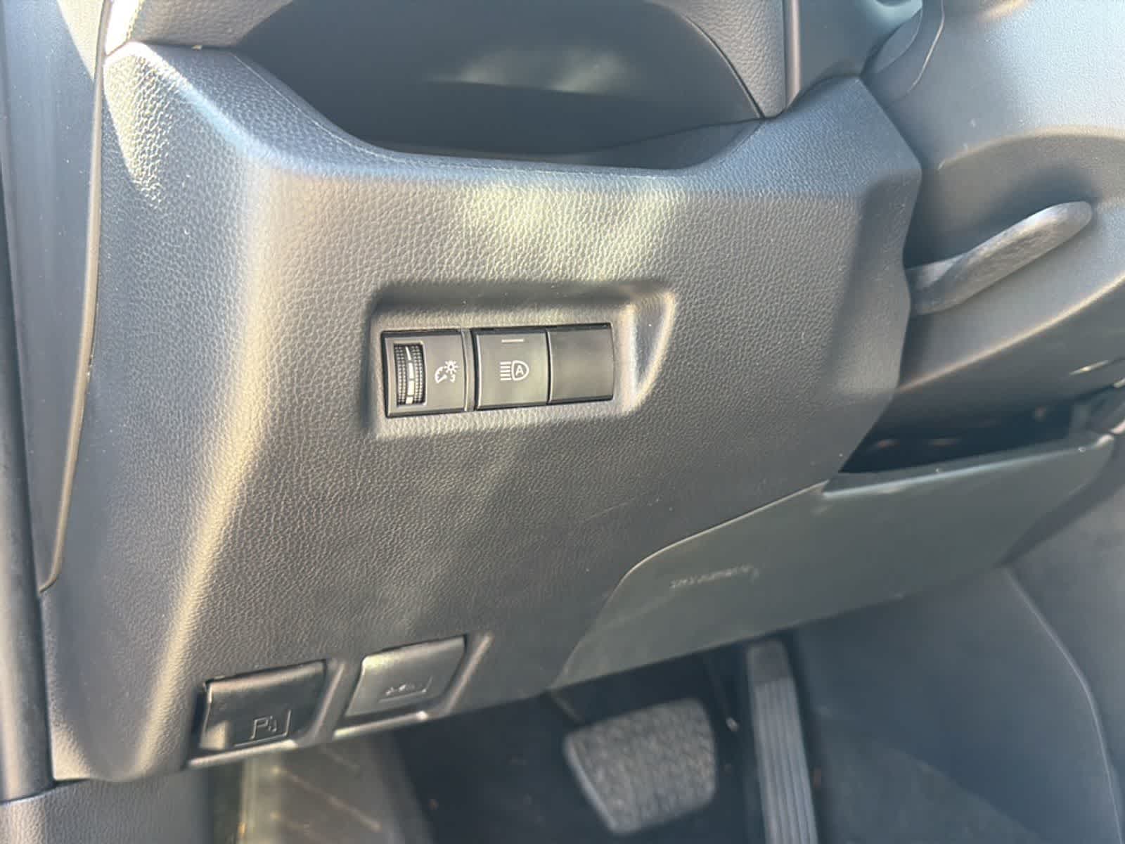 Thumbnail: 2024 Toyota RAV4 - 11