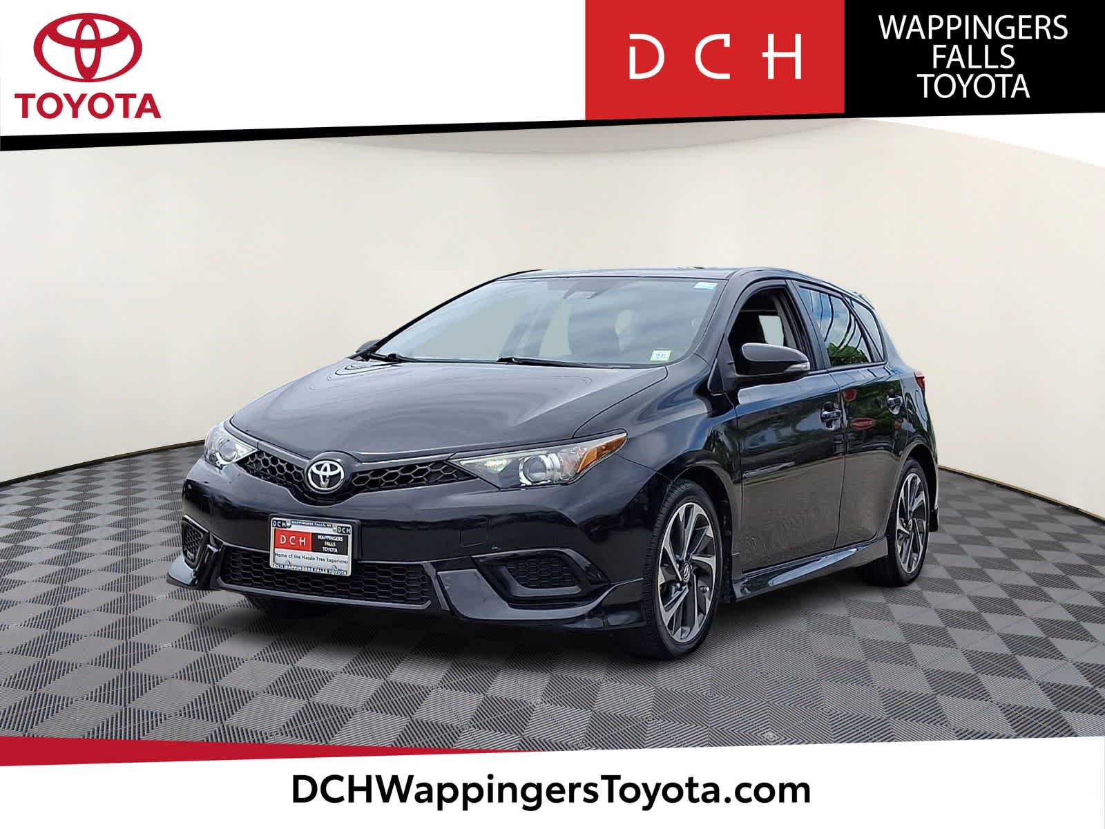 Thumbnail: 2017 Toyota Corolla iM - 1