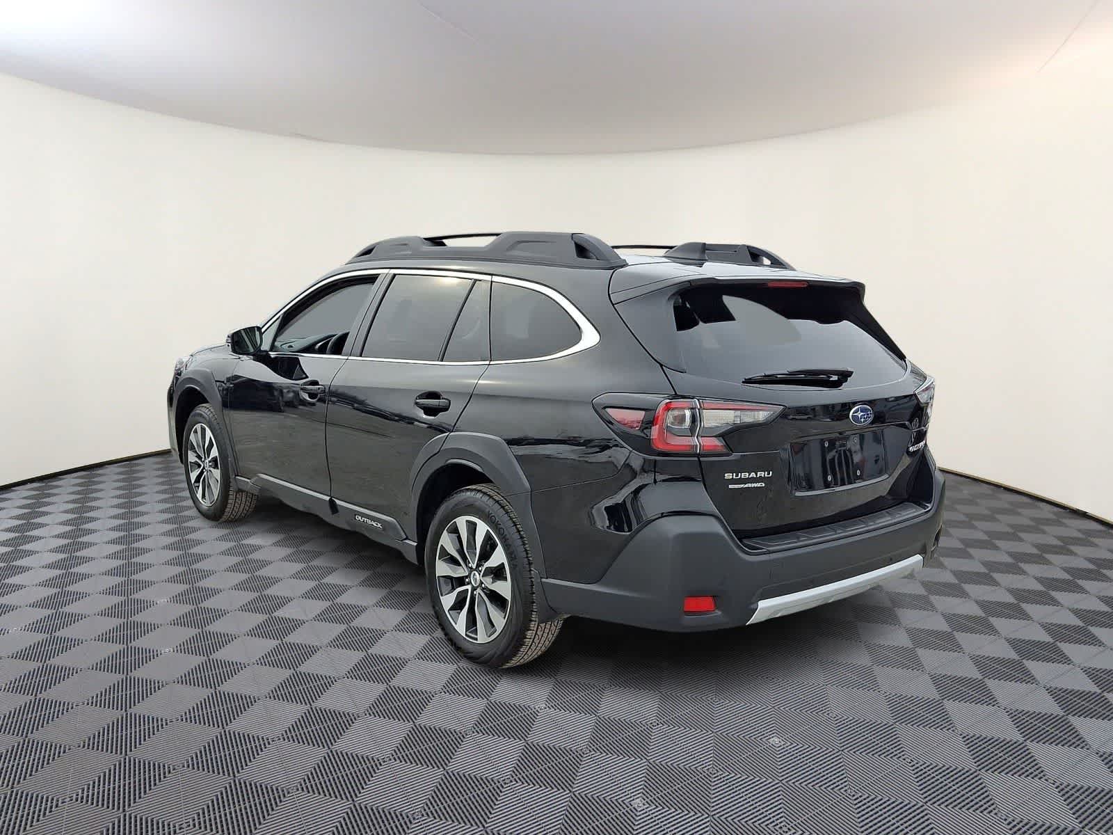 Thumbnail: 2025 Subaru Outback - 7