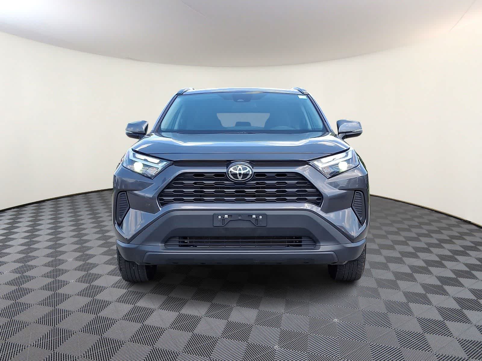 Thumbnail: 2025 Toyota RAV4 - 3