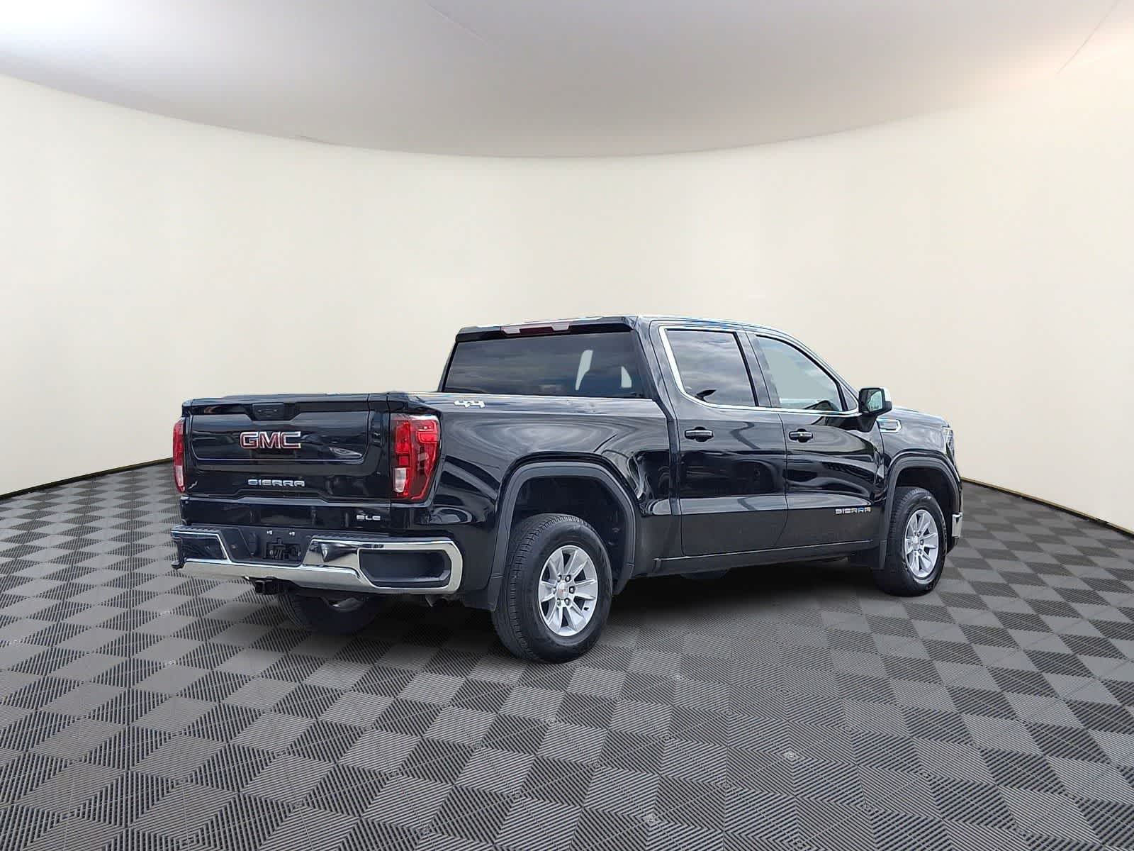 Thumbnail: 2024 GMC Sierra 1500 - 5