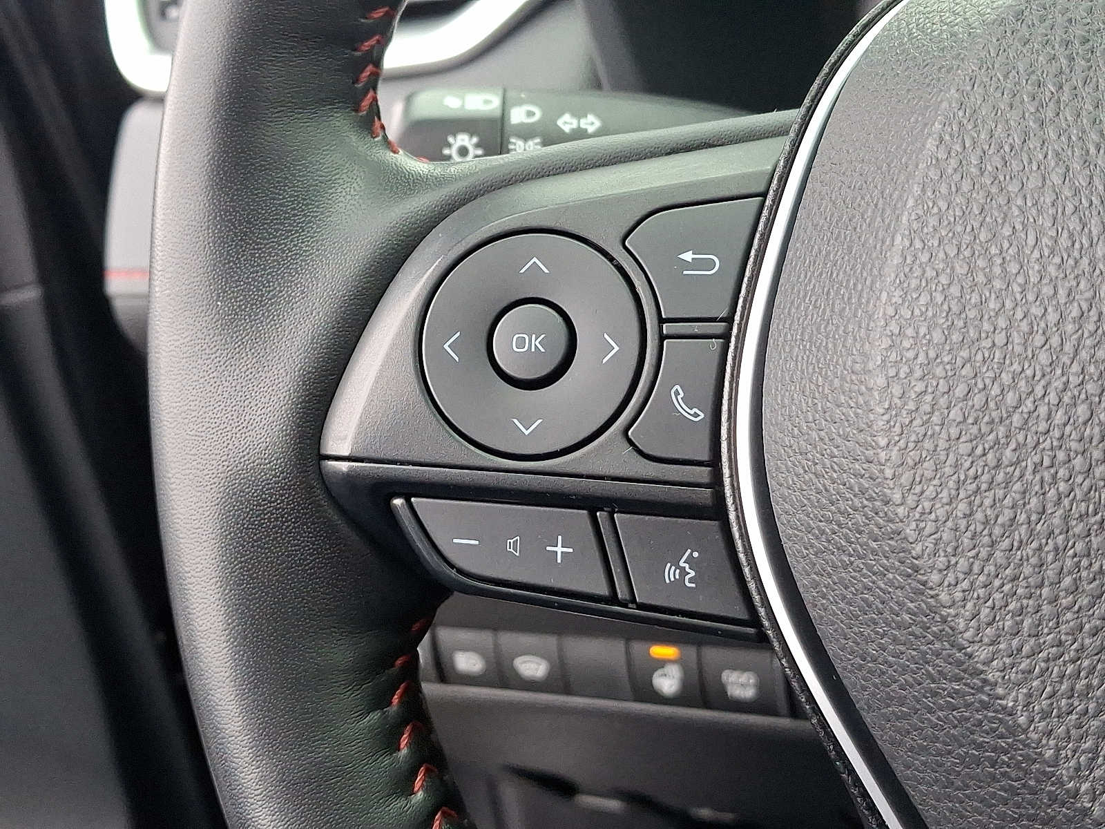 Thumbnail: 2024 Toyota RAV4 - 22