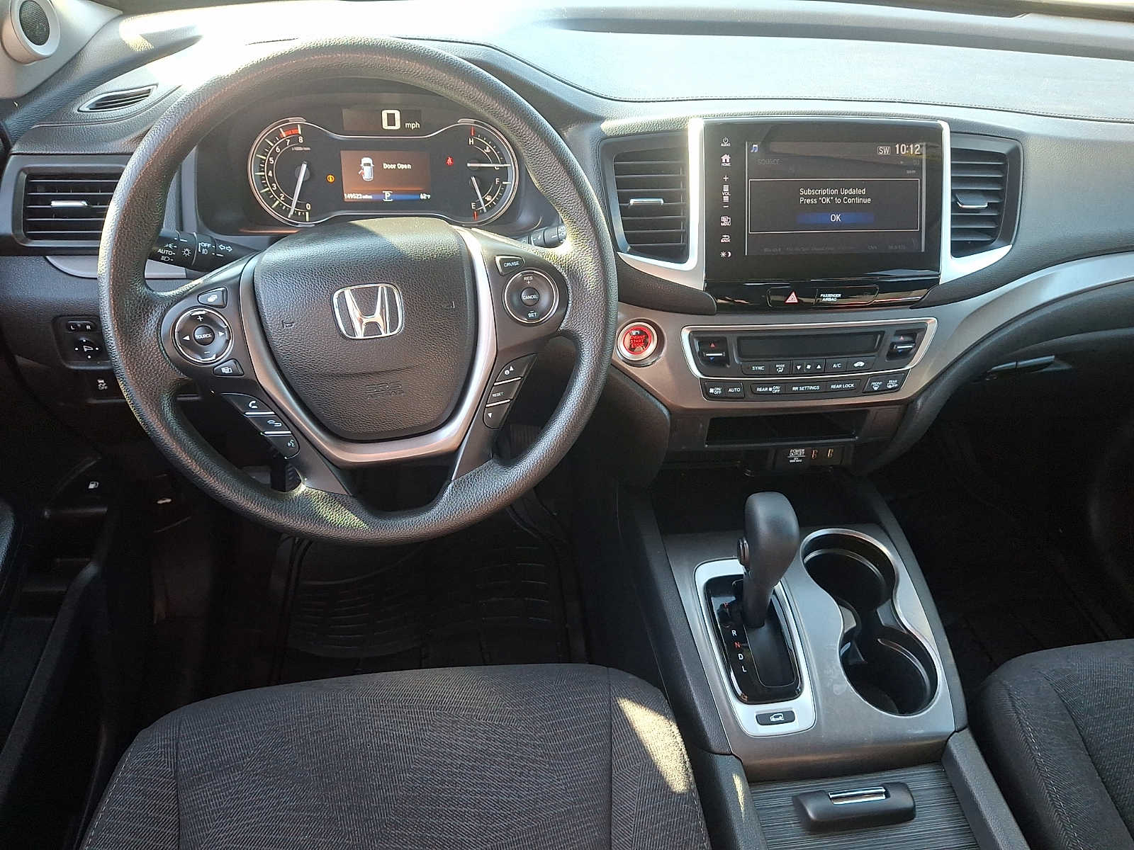 Thumbnail: 2018 Honda Pilot - 12