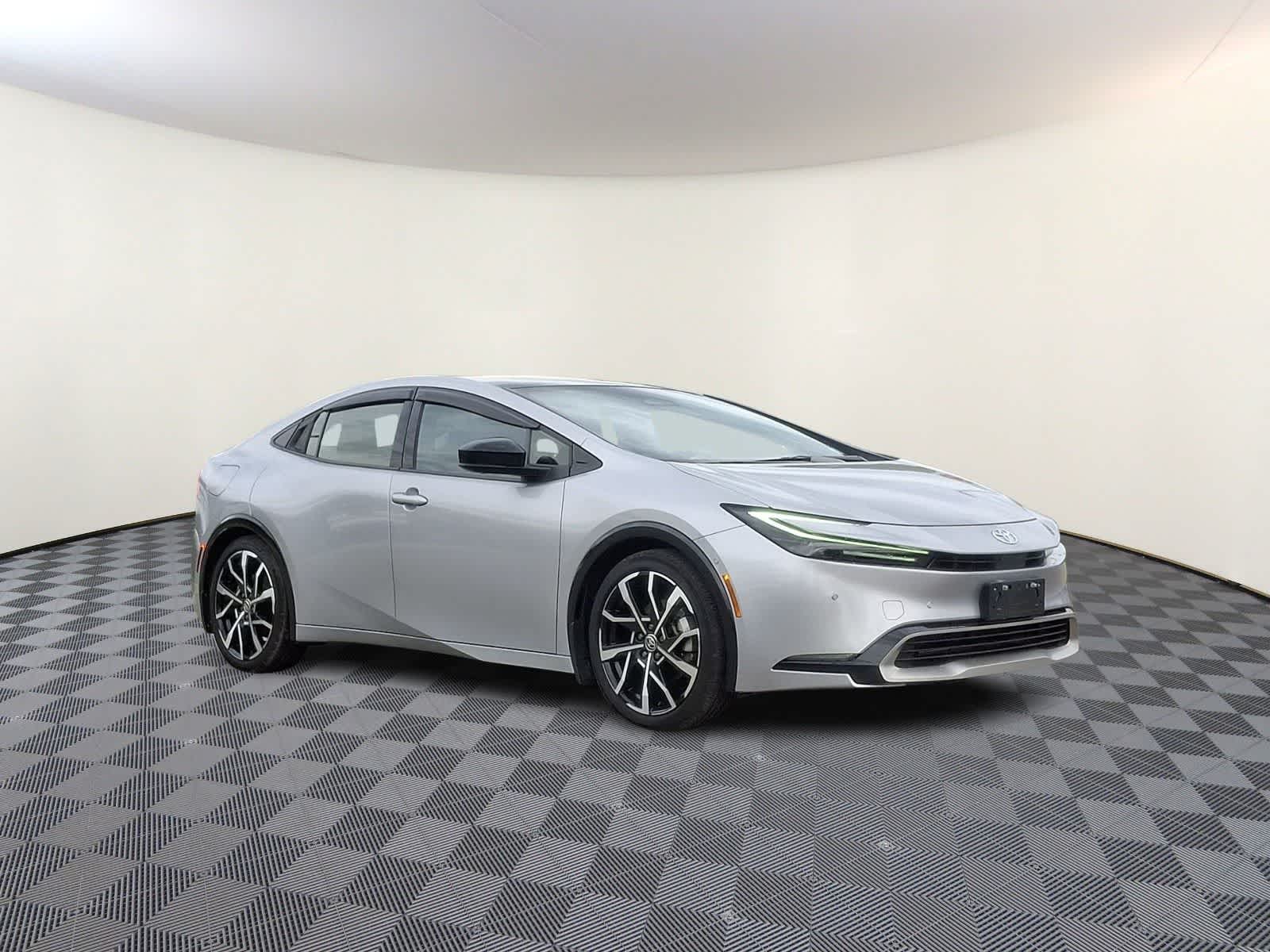 Thumbnail: 2024 Toyota Prius Prime - 5