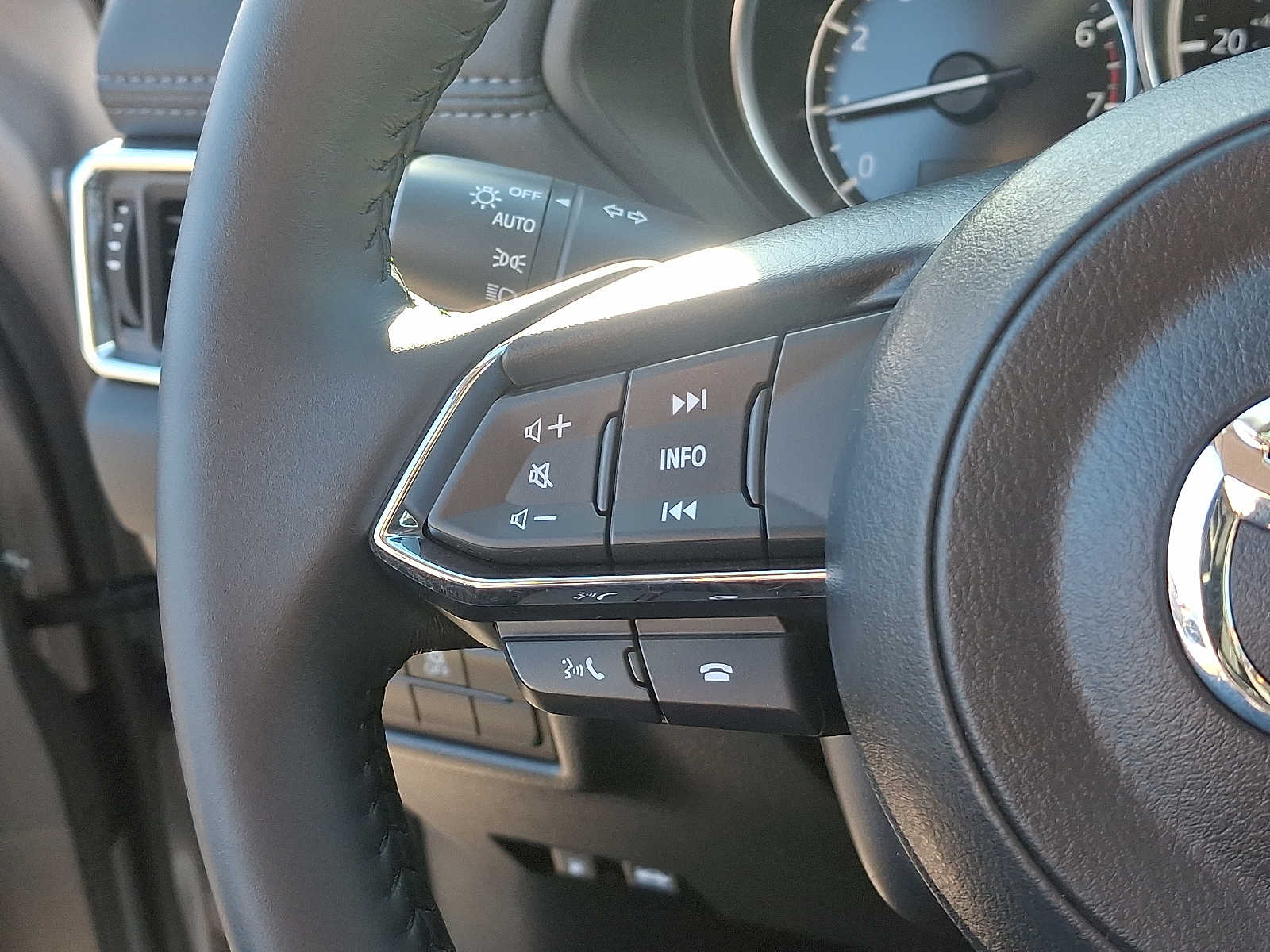 Thumbnail: 2025 Mazda CX-5 - 21