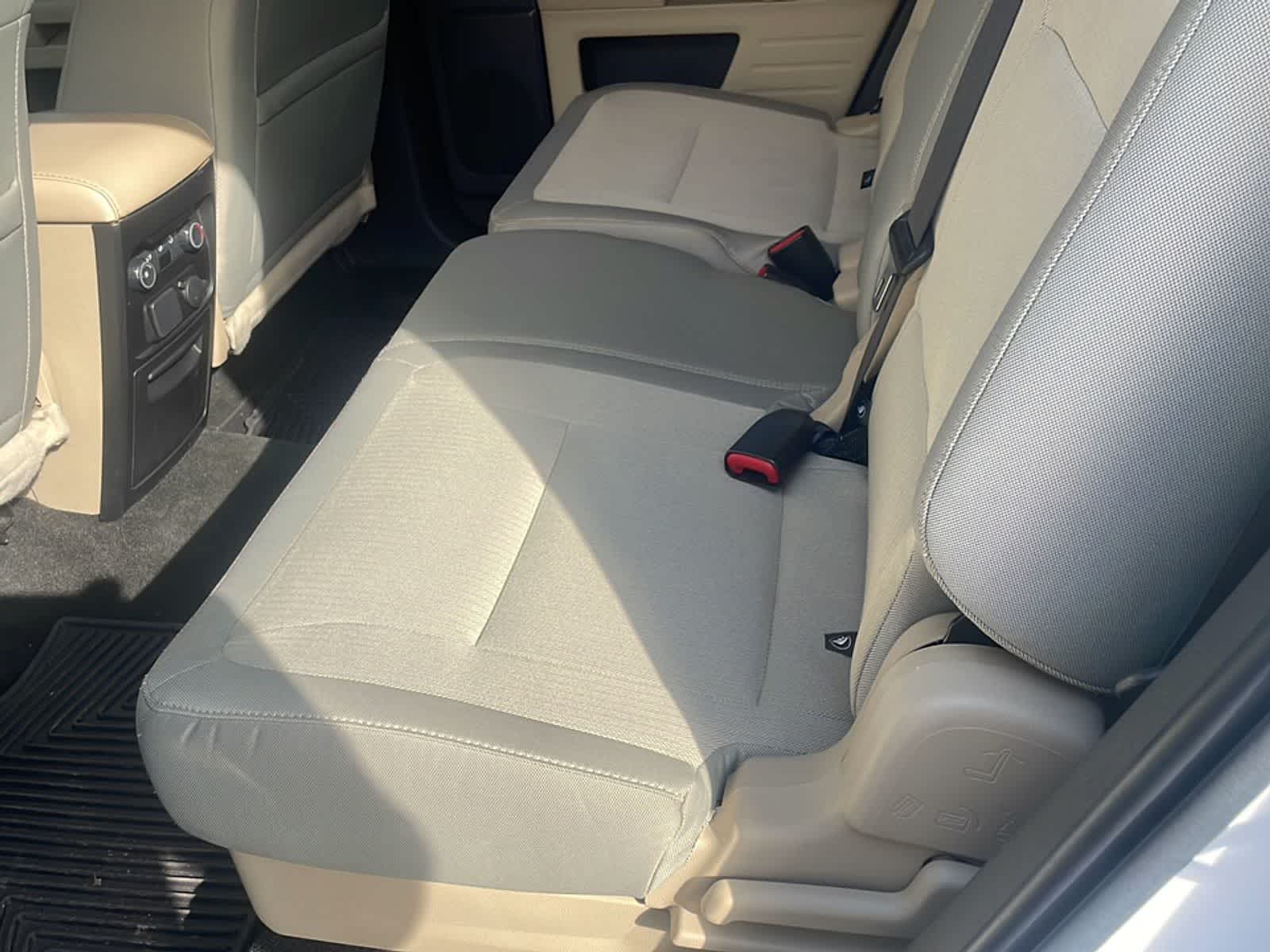 Thumbnail: 2015 Ford Flex - 17