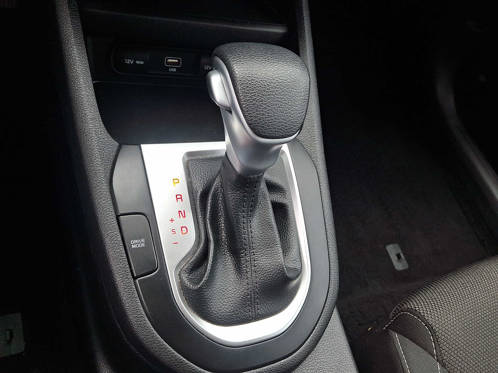 Thumbnail: 2023 Kia Forte - 15