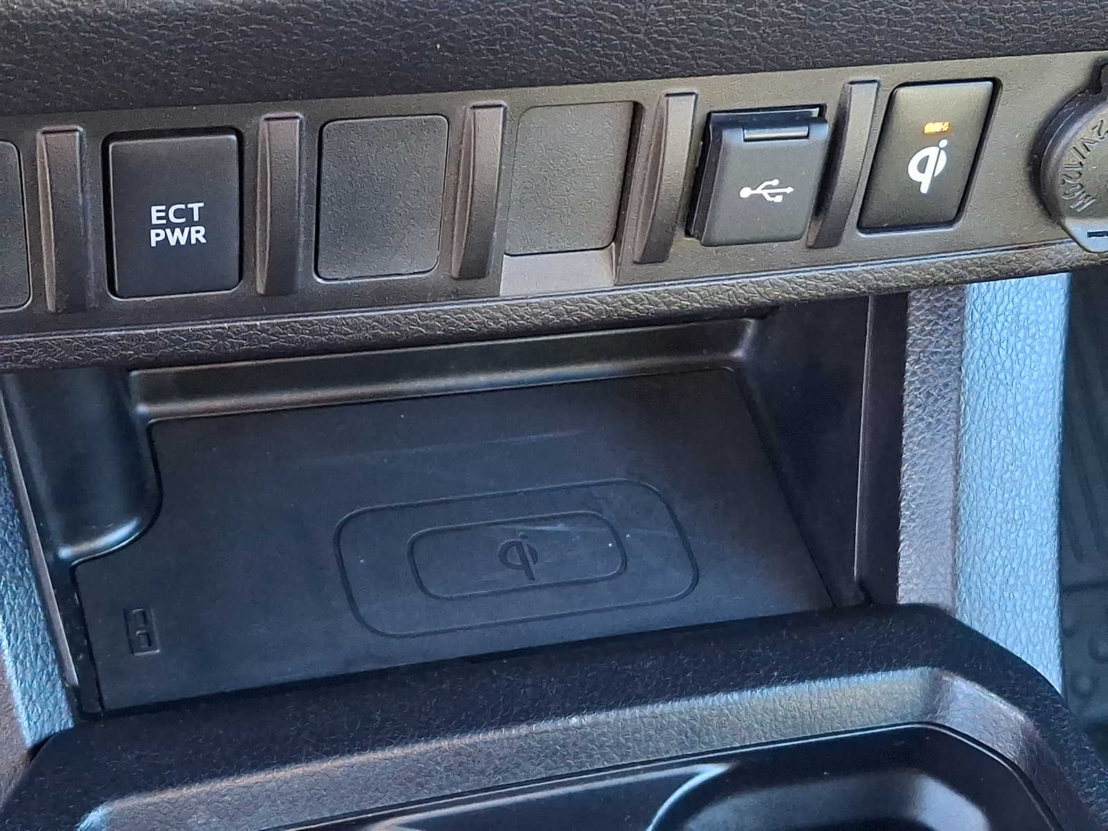 Thumbnail: 2020 Toyota Tacoma - 27