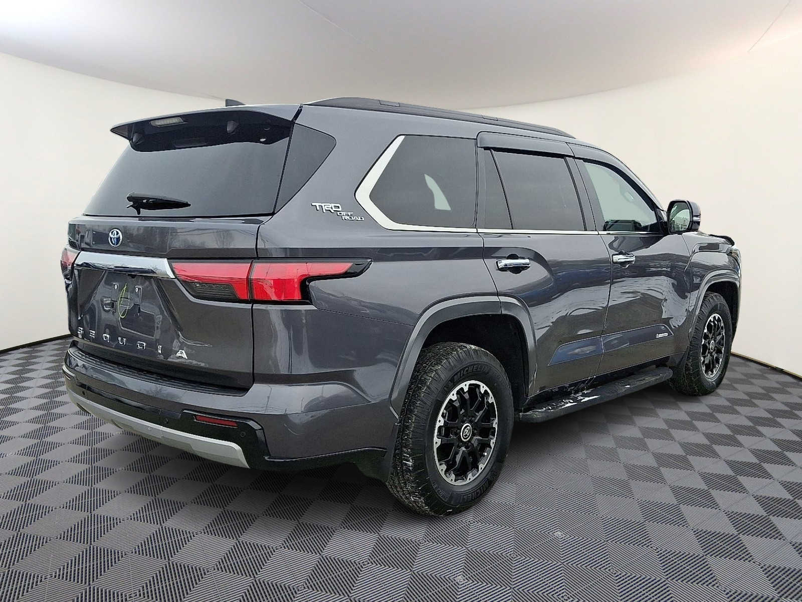 Thumbnail: 2023 Toyota Sequoia - 6