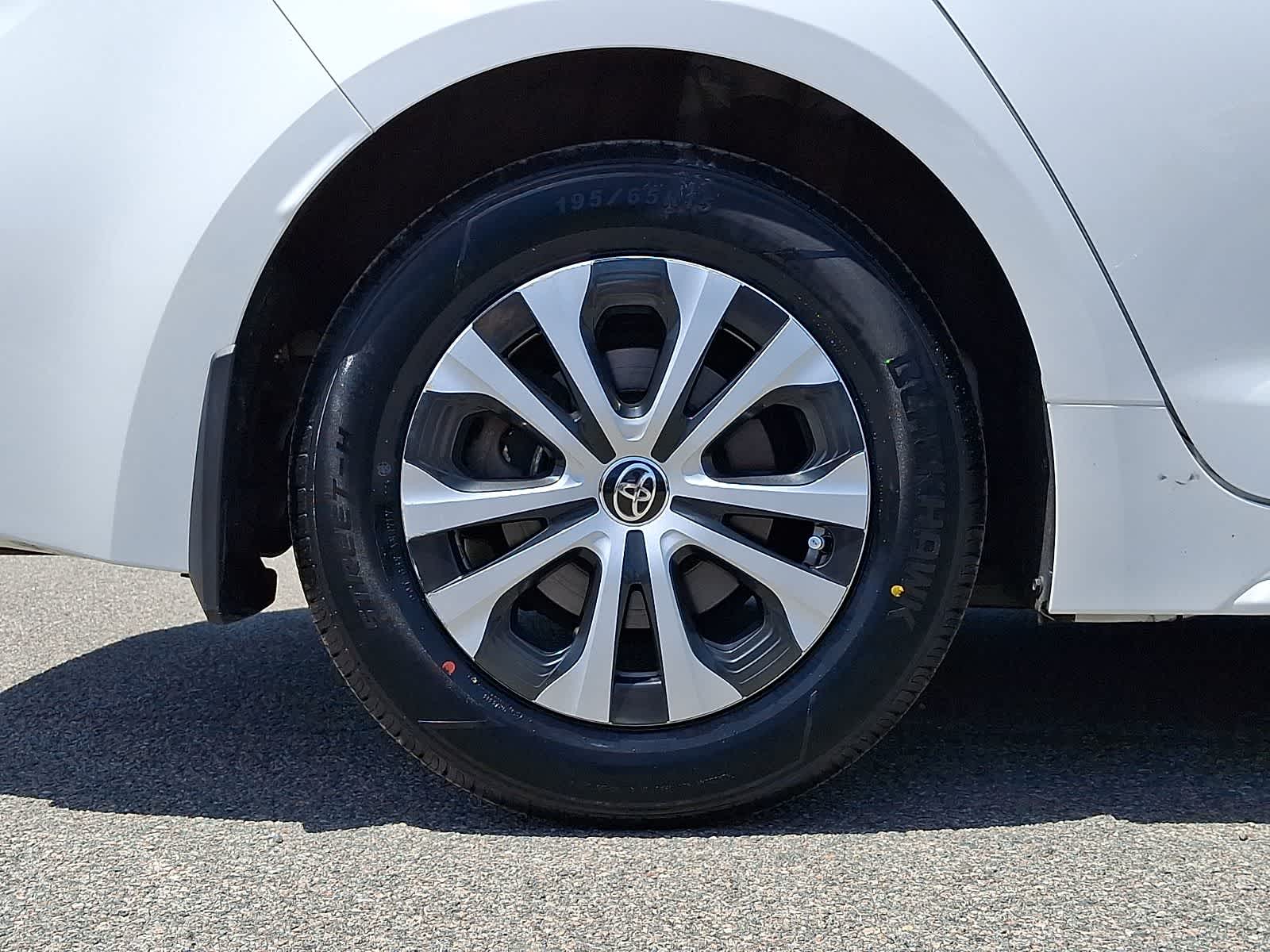 Thumbnail: 2021 Toyota Corolla - 33