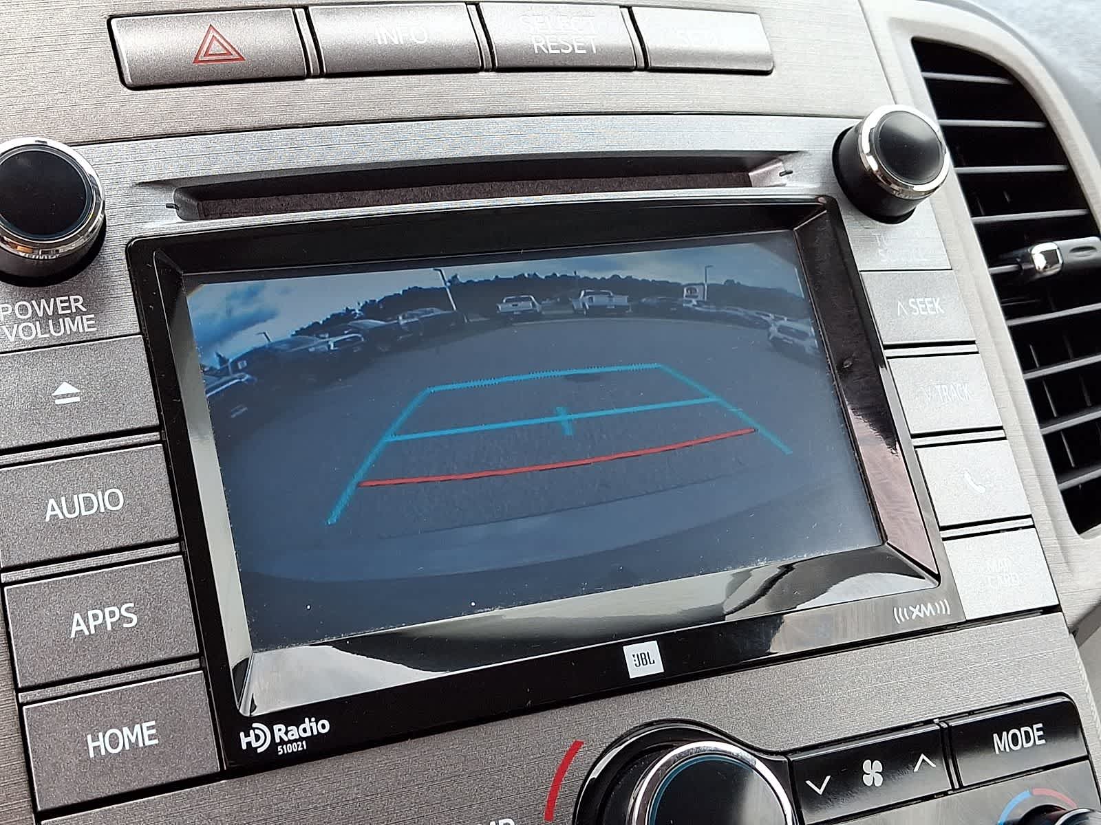 Thumbnail: 2015 Toyota Venza - 22