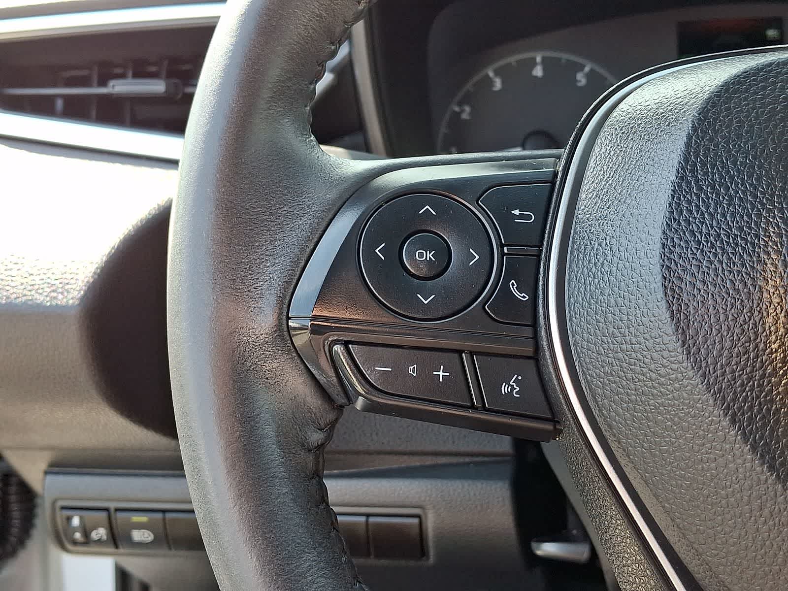 Thumbnail: 2024 Toyota Corolla - 24