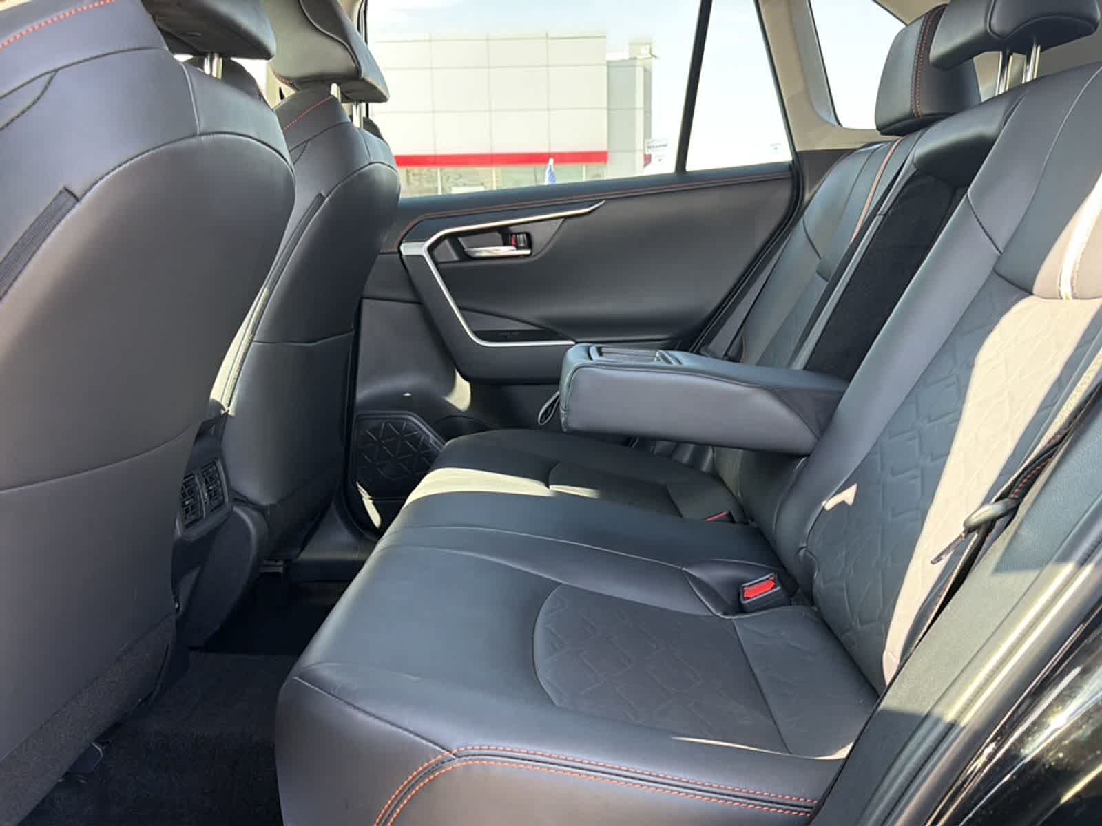 Thumbnail: 2024 Toyota RAV4 - 19